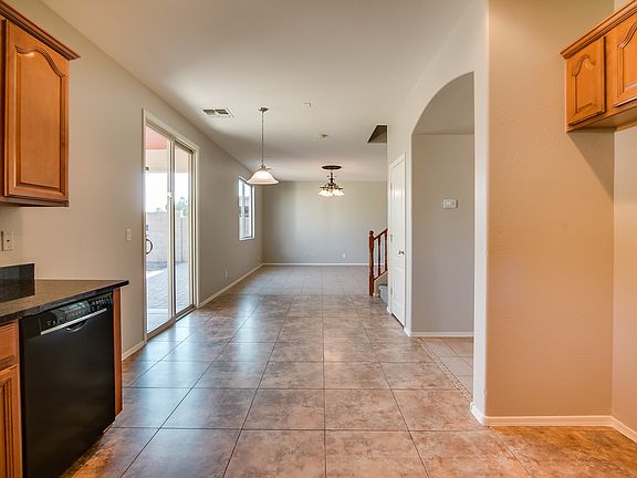 4th image of 3734 E Longhorn St