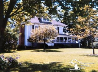 5641 E Horton Rd, Blissfield, MI 49228