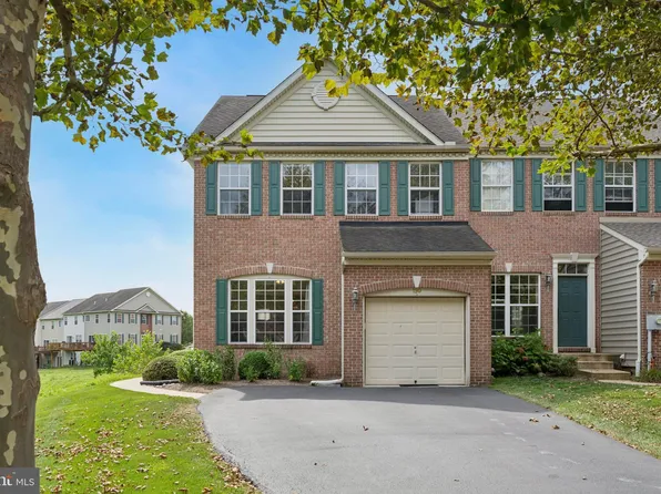 190 Penns Manor Dr, Kennett Square, PA 19348