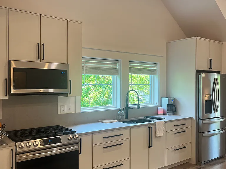 Bluebird Dr — Photo 5