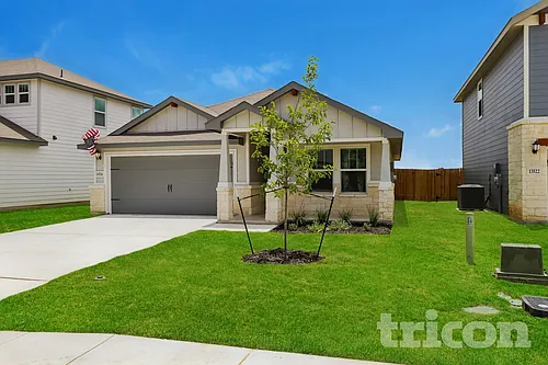 13526 Emerson Way Photo 1