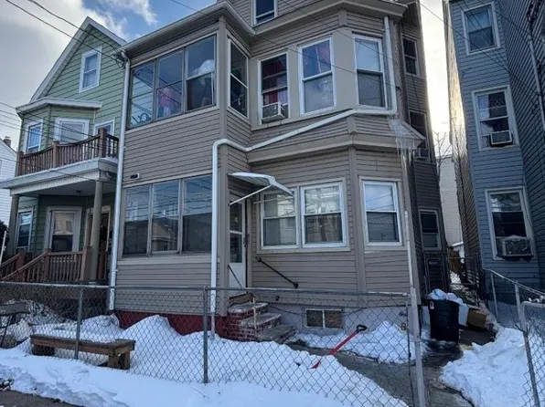 24 Doremus St, Paterson City, NJ 07522