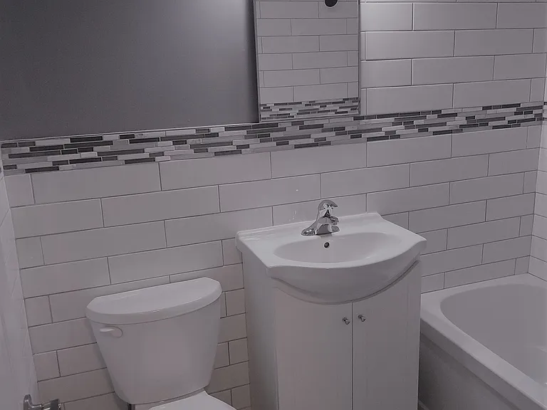 1404 Rosenthal Ave #5 — Photo 9