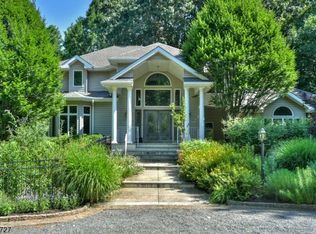 177 Pond Rd, Freehold, NJ 07728