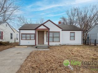 1338 N Volutsia Ave, Wichita, KS 67214