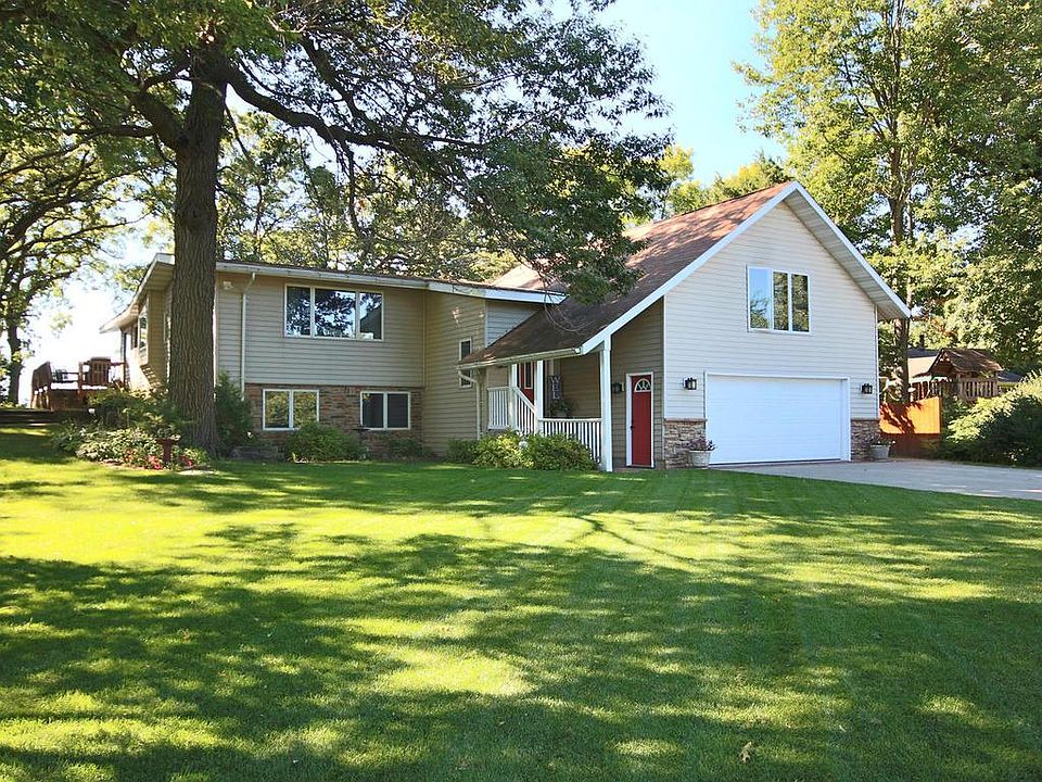 1st image of 25340 Cedar Ln