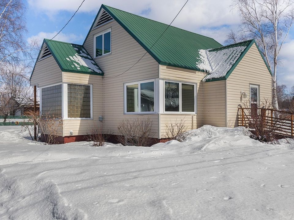 1st image of 238 Well St