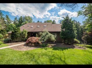 559 Imperial Dr, Mohnton, PA 19540