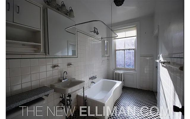 Rented by Douglas Elliman | media 37