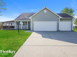 791 Clydesdale Ln, Bargersville, IN 46106