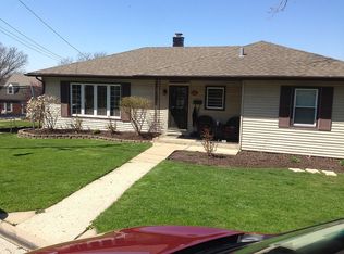 29 E Division St, Lemont, IL