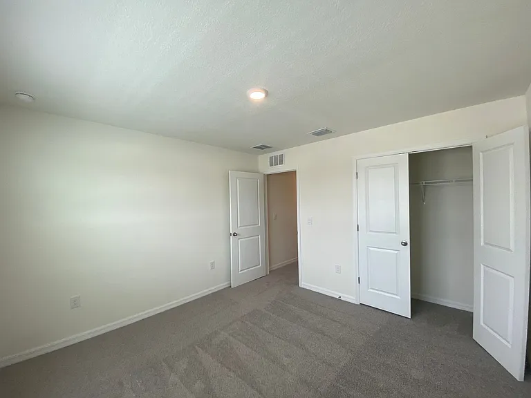 2113 NW 247th Dr — Photo 38