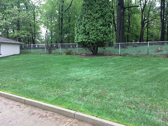 5th image of 6118 Sun Ray Dr