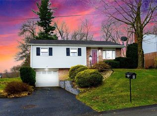 4017 School Dr, Irwin, PA