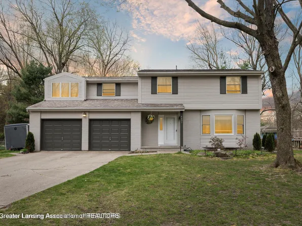 4631 Rocky Hill Dr, Williamston, MI 48895