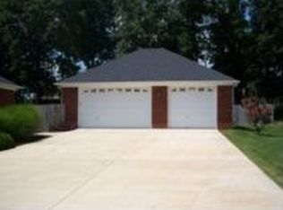 125 Gary Glen Blvd, Huntsville, AL 35811