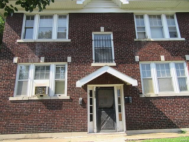 1st image of 4008 Garfield Ave