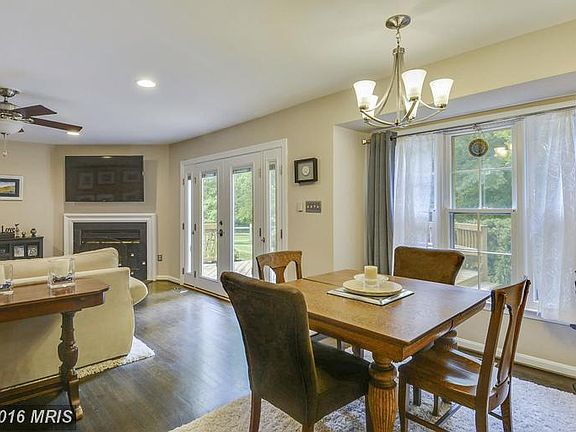 5th image of 8402 Saint Regis Way