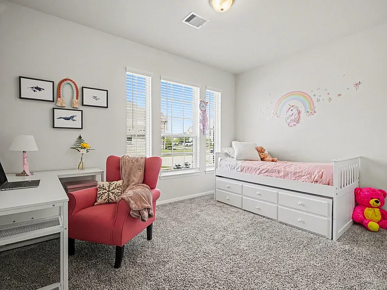 2214 Lierna Dr — Photo 19