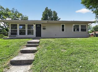 9697 Gibralter Dr, Cincinnati, OH 45251