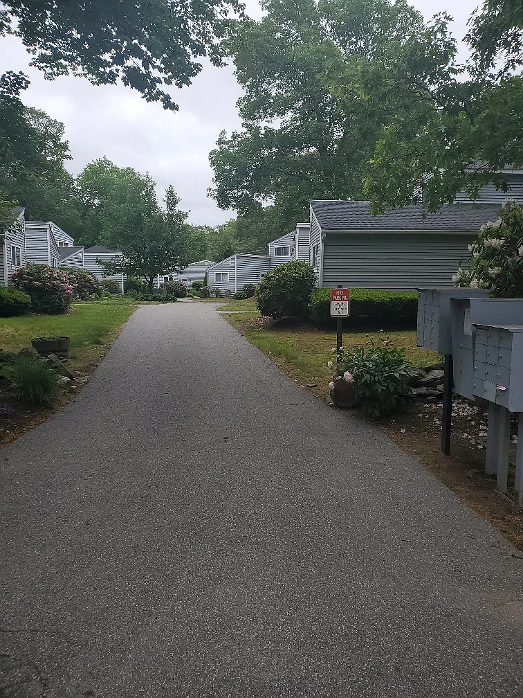 2 bed, 816 sqft, $1,600 — Photo 1