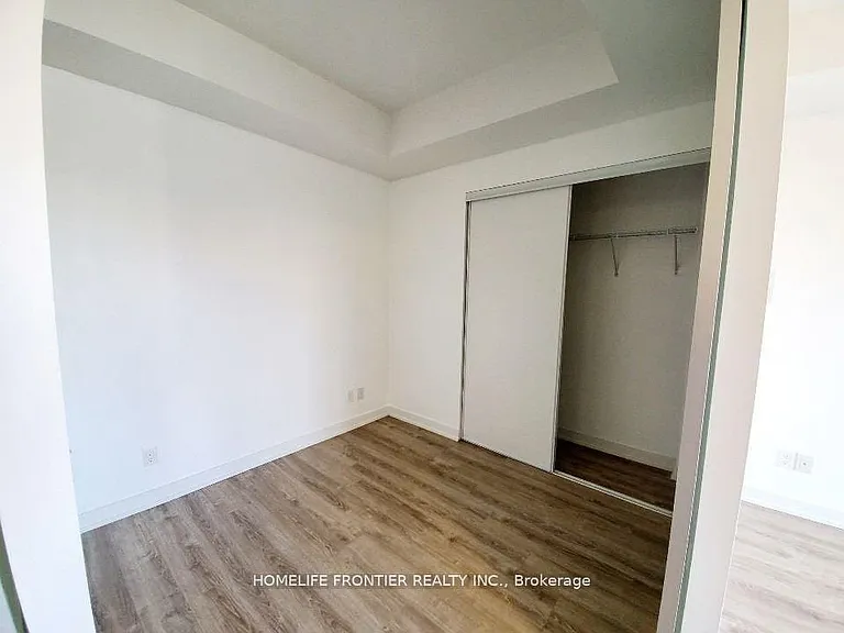 28 S Wellesley St E #1503 — Photo 4