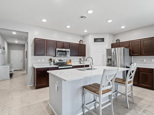 12434 W Reyher Farms Loop, Marana, AZ 85653