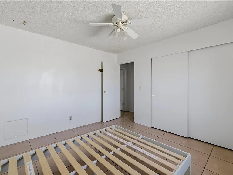7273 Sunny Vista Rd — Photo 21