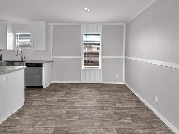 5th image of 339 Grove Ln