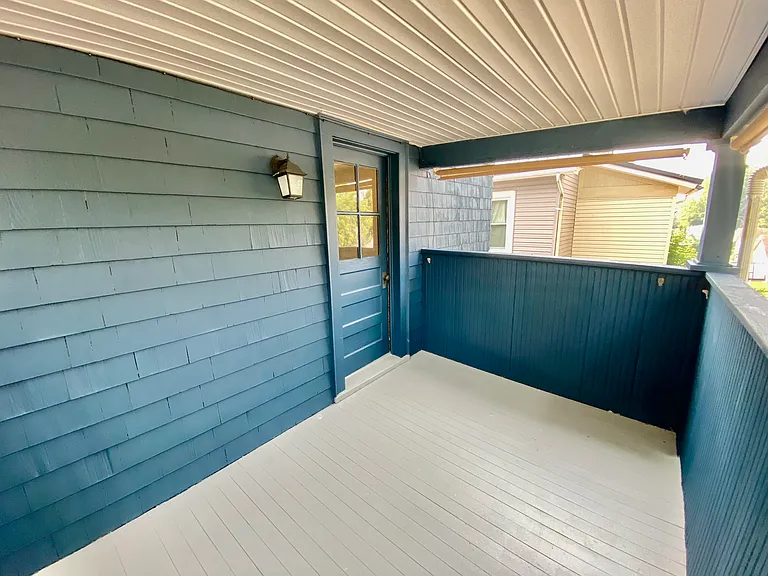 250 Woodbine Ave #1 — Photo 28
