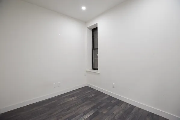 Rented by Triplemint | media 7