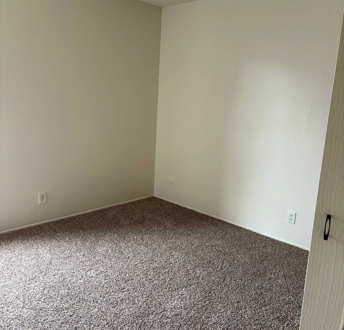 16578 Montego Way — Photo 4