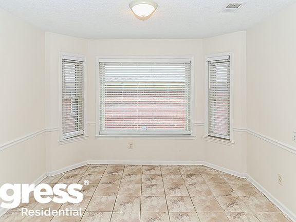 5th image of 7422 Overcreek Ln