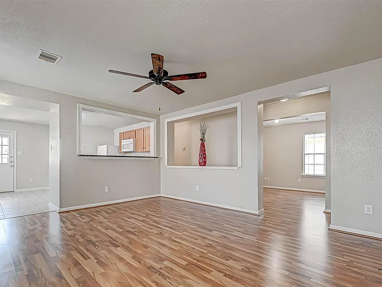 22138 Orchard Dale Dr — Photo 4