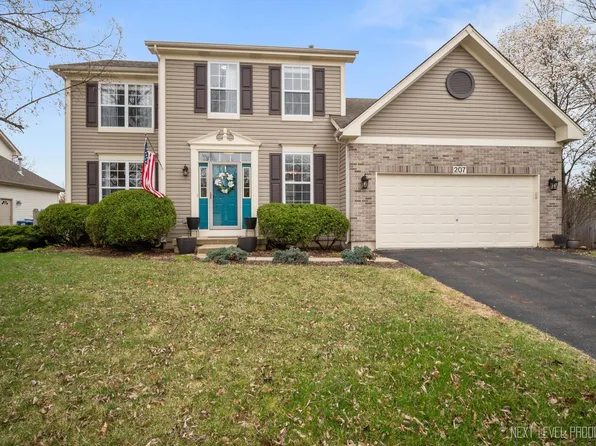 207 E Park Ave, Sugar Grove, IL 60554