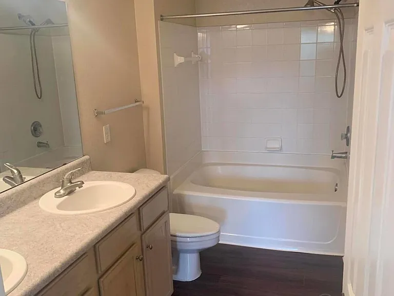 7800 Point Meadows Dr #731 — Photo 15