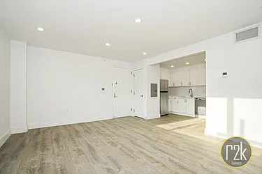 Rented by Realty 2000 Corp