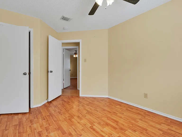 6635 Barton Rock Rd — Photo 17