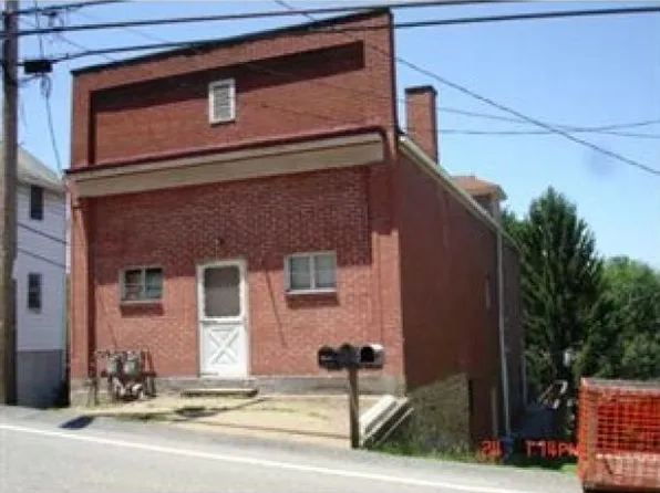 690 Main St, North Huntingdon, PA 15642