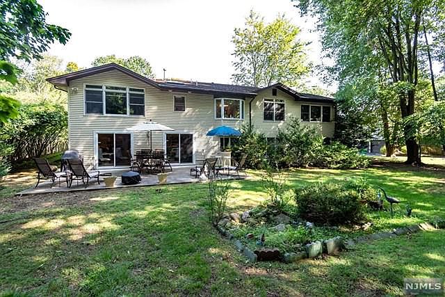 2nd image of 46 Longview Dr