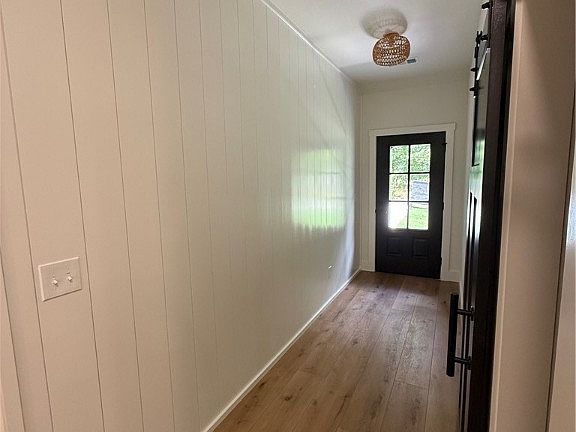 5th image of 22 Lochgilphead Ln