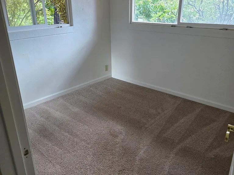 166 Eleu Pl #1 — Photo 5