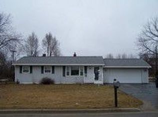 6228 Flemings Lake Rd, Clarkston, MI 48346