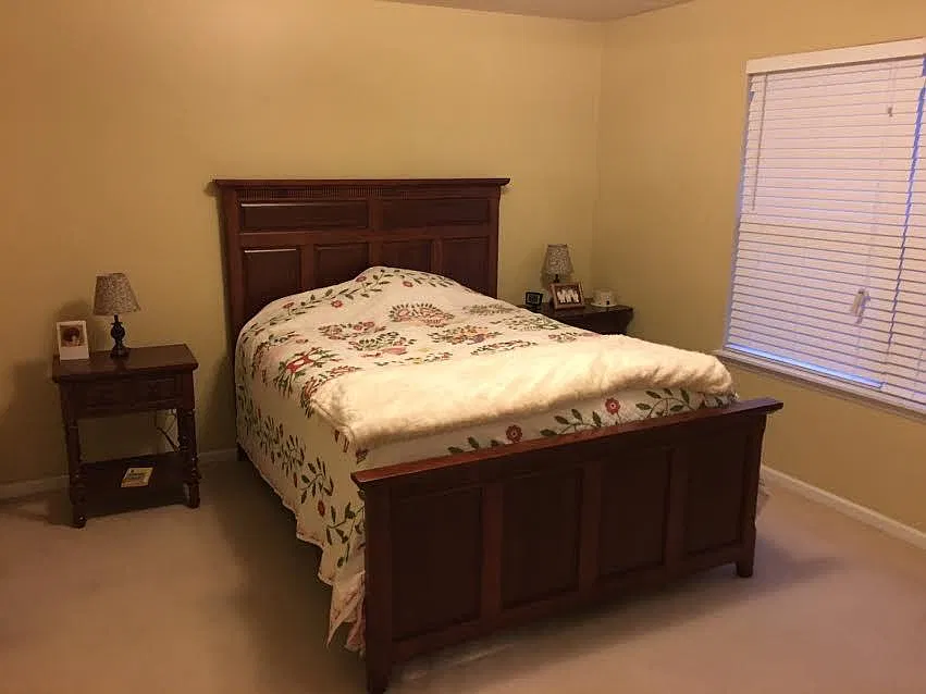4 bed, 1900 sqft, $2,000 — Photo 4