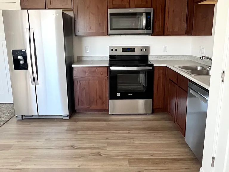 1871 S Fitzroy Rd #B — Photo 3