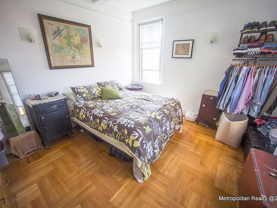 2nd image of 209 Lincoln Pl APT 7G