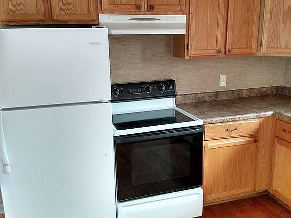 Refrigerator and stove