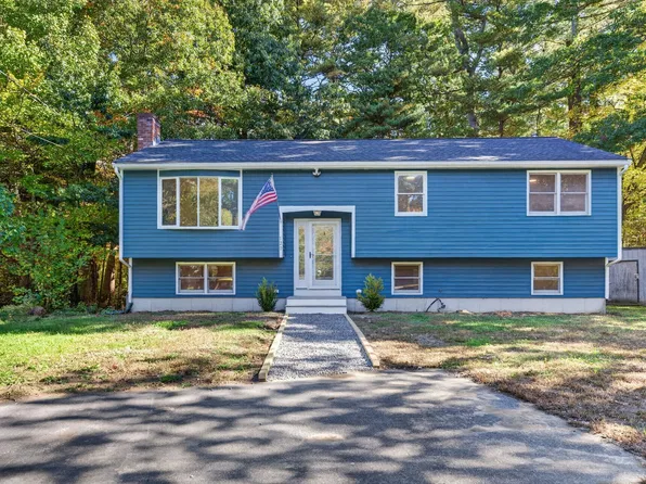 120 Appletree Cir, Bridgewater, MA 02324