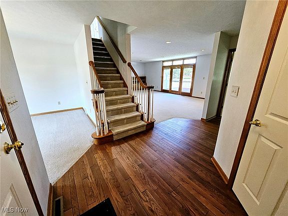 5th image of 181 Countryside Dr