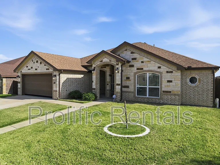 6101 Cordillera Dr — Photo 4